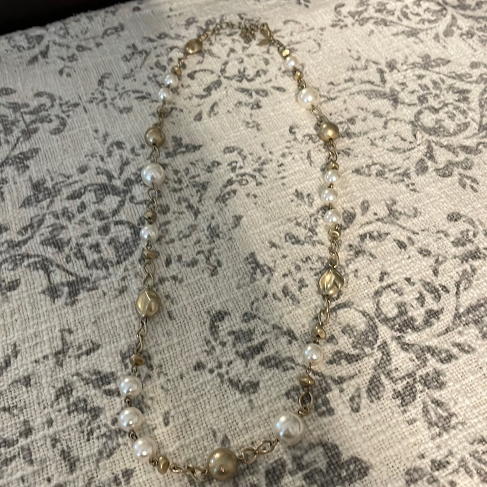 Lia Sophia necklace